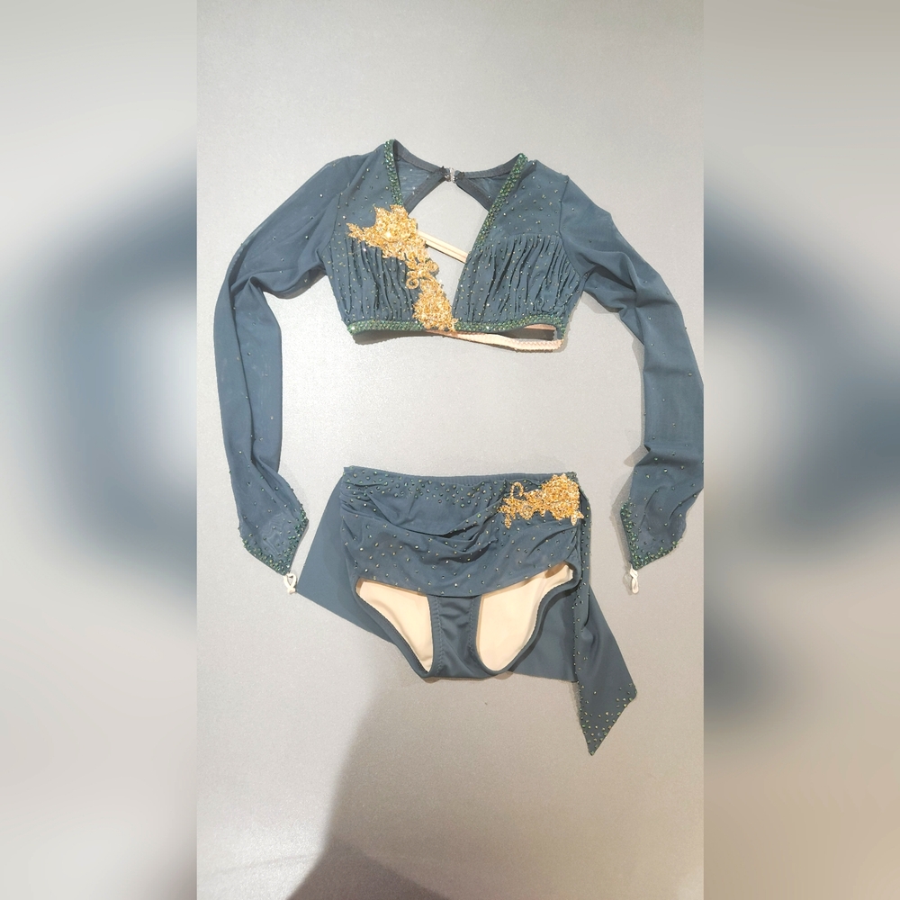 Lyrical solo custom CL